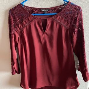 Express 3/4 arm length maroon blouse with lace detail XS